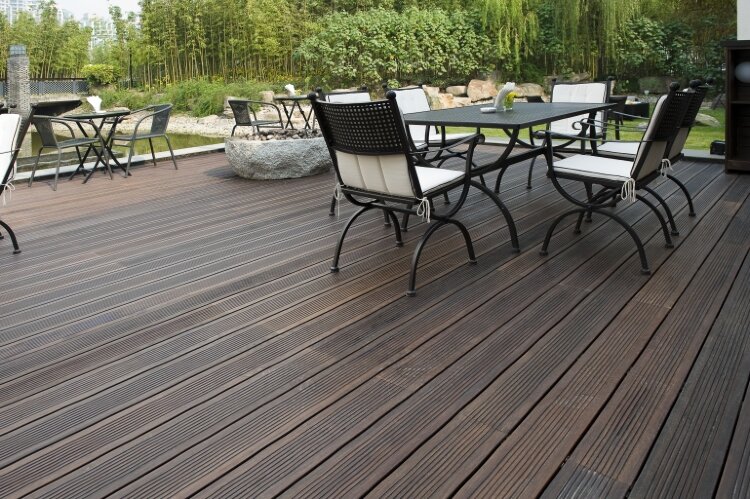 "الخشب المعالج": الحل المثالي لتصميماتك الداخلية والخارجية بأناقة ومتانة! 3 "الخشب المعالج": الحل المثالي لتصميماتك الداخلية والخارجية بأناقة ومتانة! – homegardensa.com