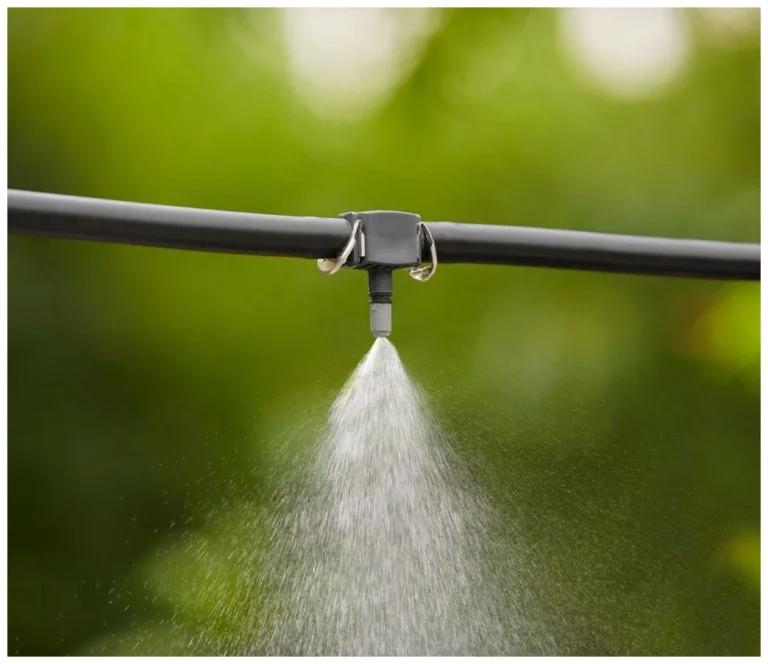 رذاذ الماء للحدائق